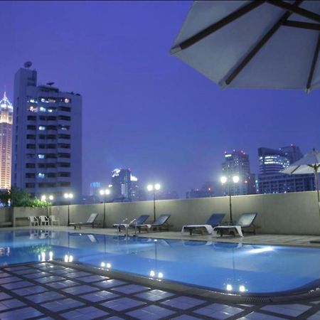 Omni Tower Cozy Apartment Near Nana Bts 曼谷 外观 照片