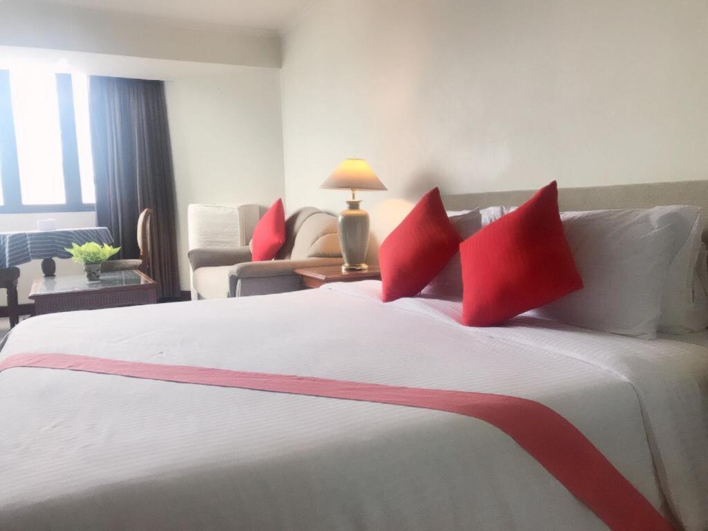 Omni Tower Cozy Apartment Near Nana Bts 曼谷 外观 照片